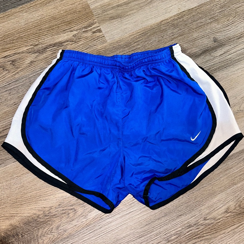 Nike Women’s Dry Tempo Shorts